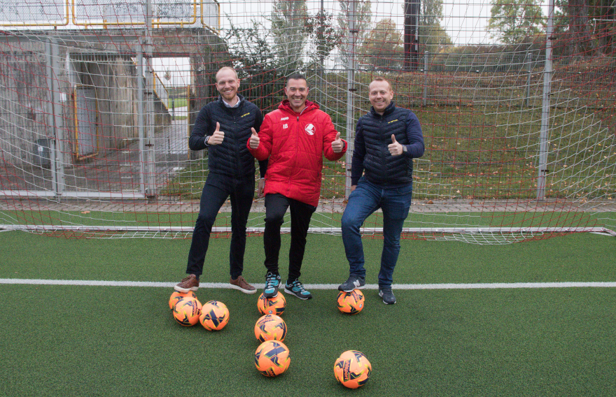 Spende der Firma Mettler für unsere F Jugend TSV Leinfelden Fußball